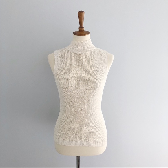 Soul Tops - 🌻Vintage Soul Sleeveless Ivory Turtleneck Top